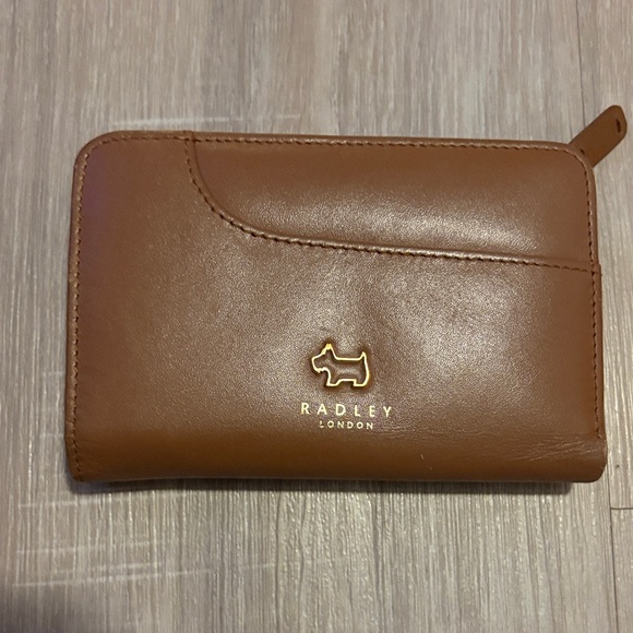 RADLEY LONDON Handbags - RADLEY LONDON Brown Leather Zip-Around Wallet with Gold Scottie Logo
